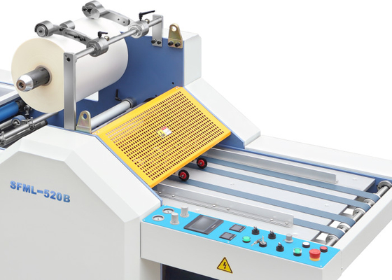 Chiny Dwustronna cyfrowa maszyna do laminowania Podawanie ręczne Typ Łatwa obsługa dostawca