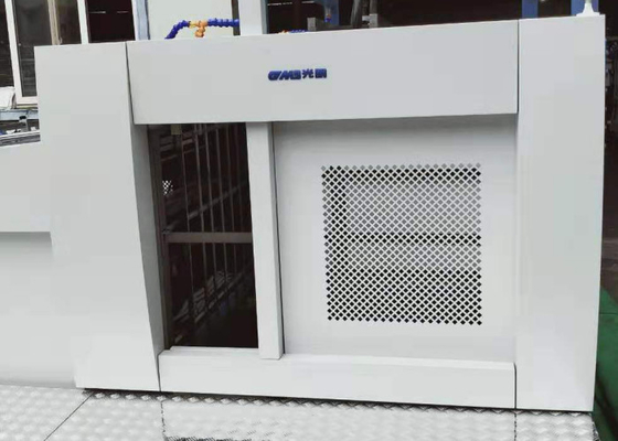 Chiny Wysokowydajny przemysłowy wielkoformatowy przemysłowy sprzęt do laminowania z automatyczną maszyną do liczenia etykiet dostawca